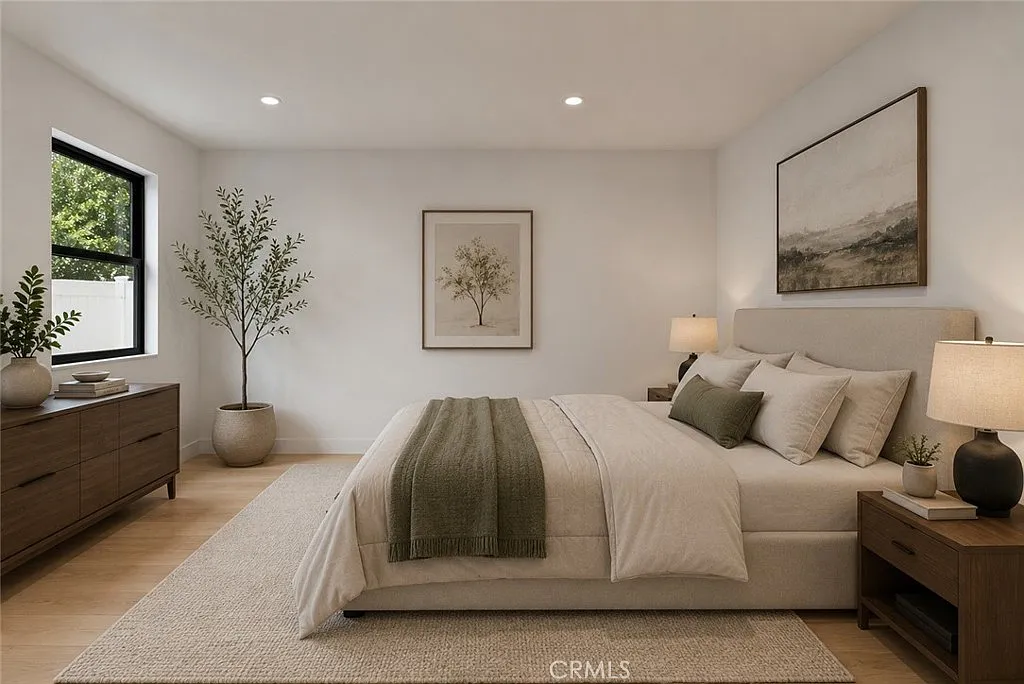 3 bed, 2.5 bath, 2493 sqft, $7,800 — Photo 3