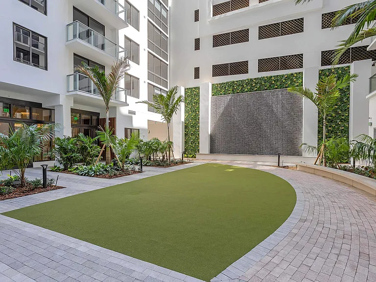 The Registry Las Olas — Photo 17