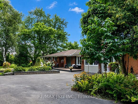2nd image of 4474 Old Scugog Rd