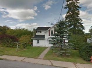 59 Cossey St, Ticonderoga, NY 12883