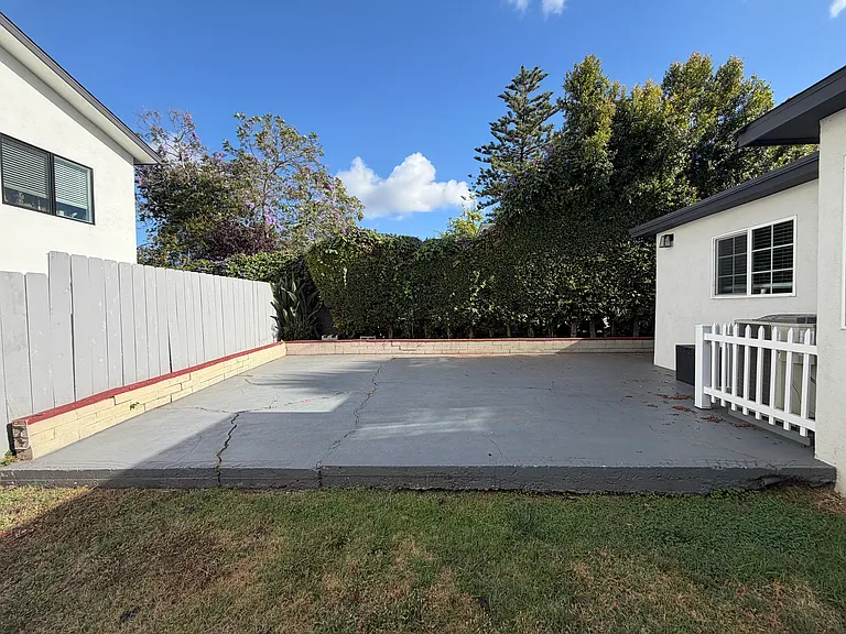 4833 60th St — Photo 31