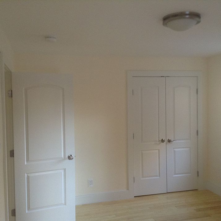 2nd image of 1511 Brightwater Ave APT 1E