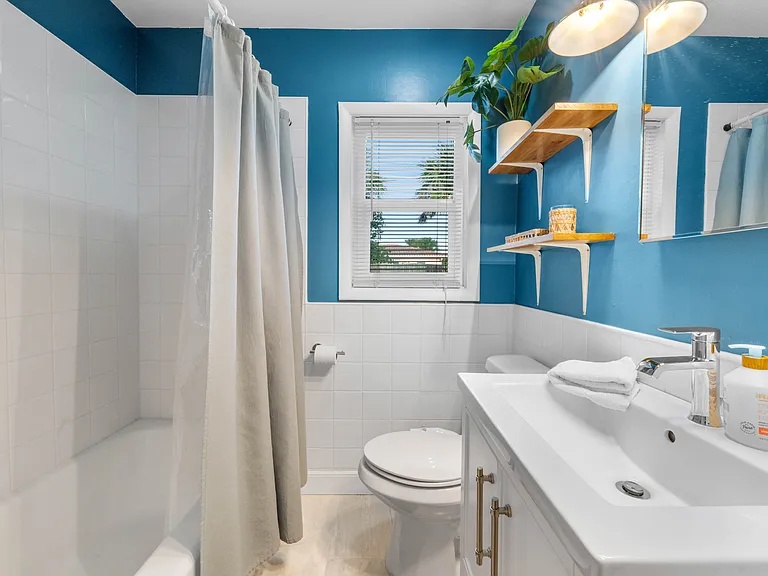 1409 Southard Ave — Photo 12