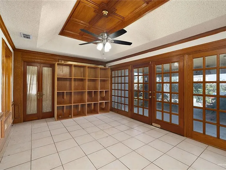 3808 N Cynthia St — Photo 14