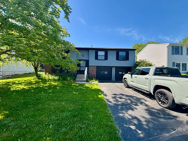6962 Northview Dr — Photo 1