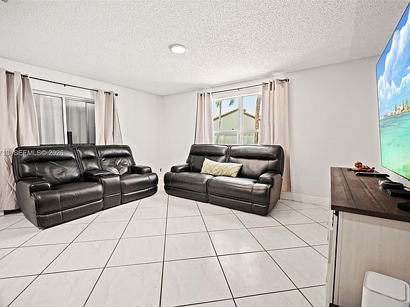 5th image of 17357 SW 20th Ct