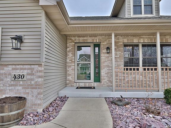 2nd image of 430 21st St