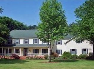 1635 Pecan Ridge Dr, Collierville, TN 38017