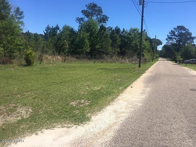 2nd image of 1202 Hammonds Dr