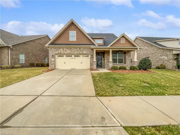 2514 Glenkirk Dr, Burlington, NC 27215
