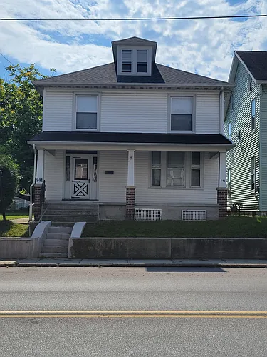 841 York St Photo 1