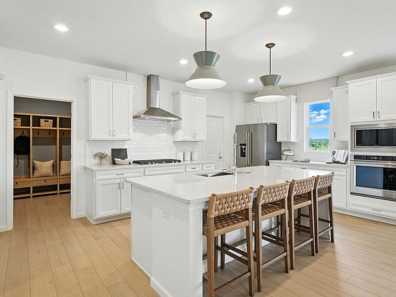 5th image of 3025 Timberlake Ave