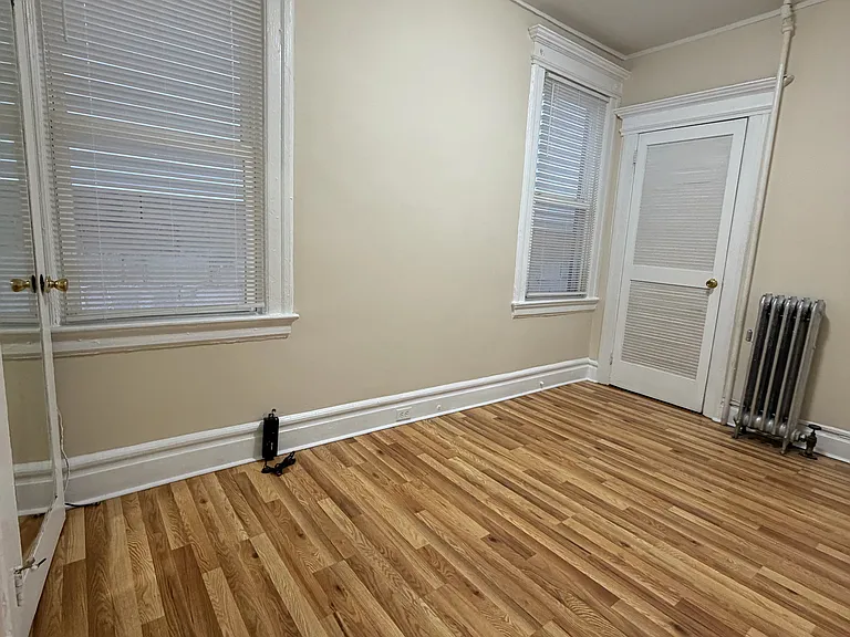 60 Vermont Ave #1 — Photo 4