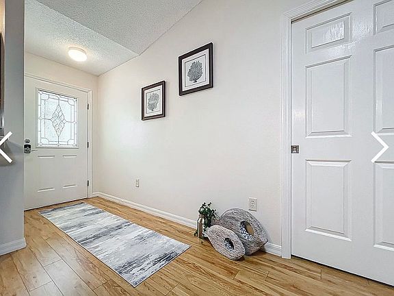 3rd image of 1062 Golden Grove Dr