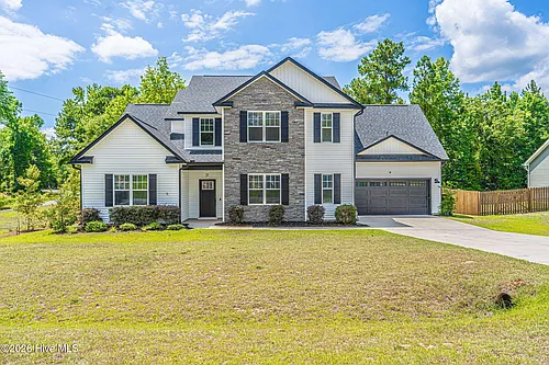 21 Solomon Dr Photo 1