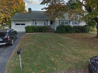 360 Nancy Dr, Bridgeport, CT 06604
