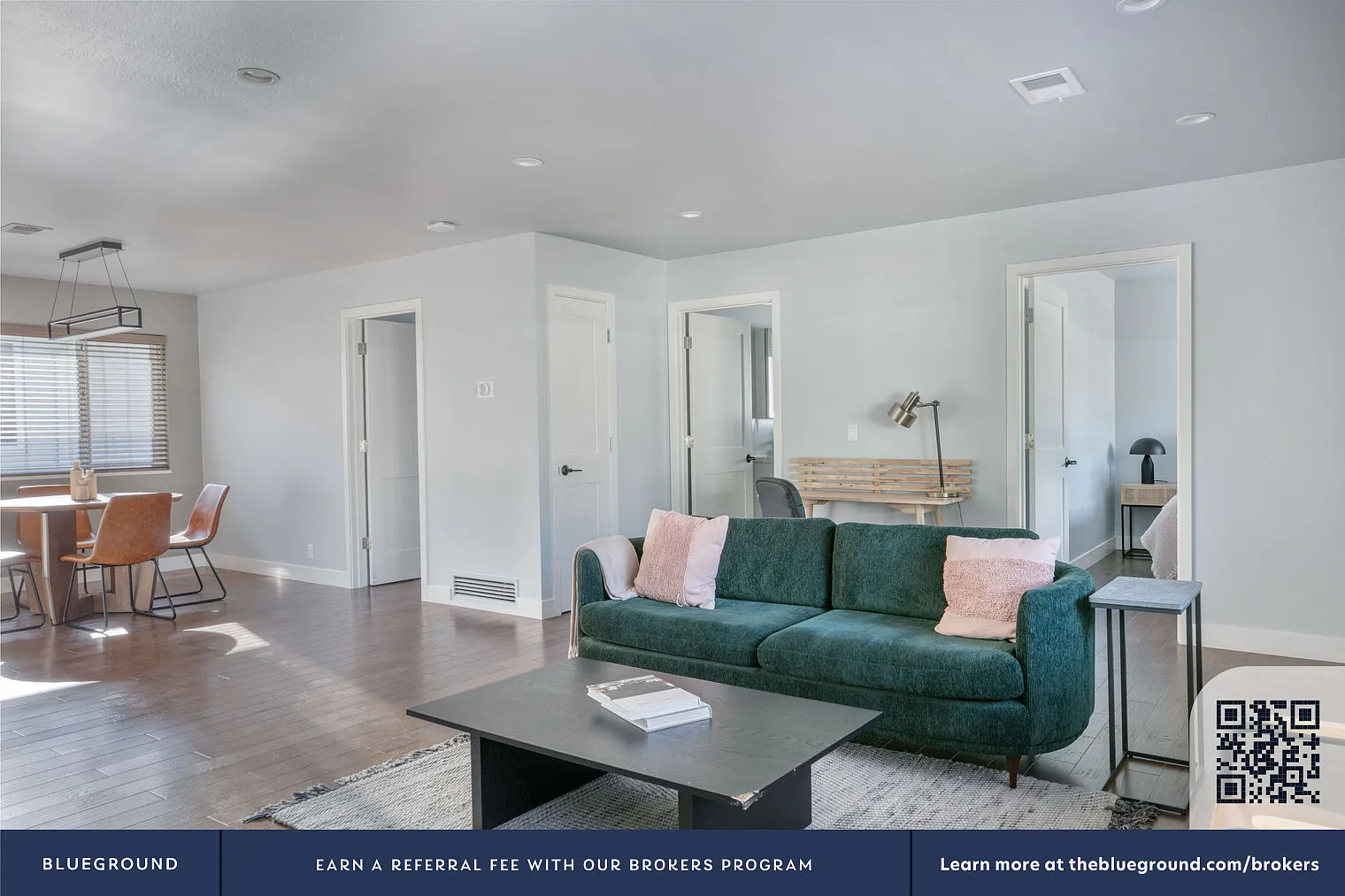2 bed, 1.0 bath, 1100 sqft, $5,610 — Photo 3