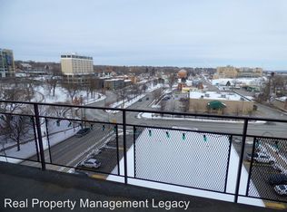 3000 Farnam St #S5A, Omaha, NE 68131