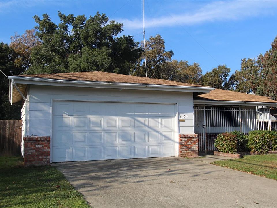 2nd image of 6766 Golf View Dr