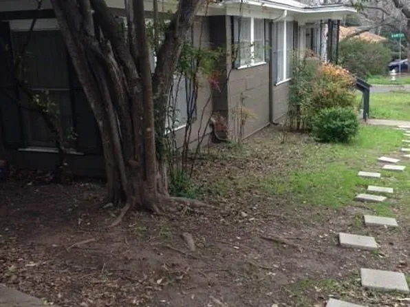 2915 Hampton Rd, Austin, TX 78705