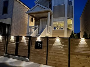 2337 W 18th Pl #2, Chicago, IL 60608