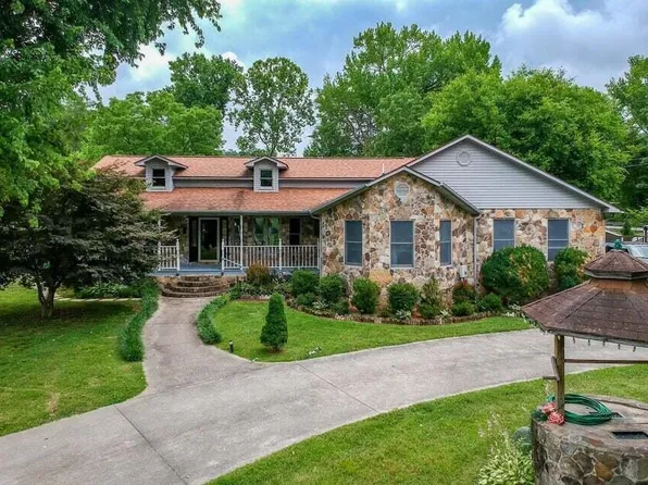 471 E Jackson Ave, Spring City, TN 37381