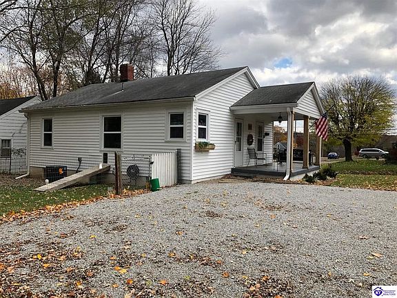 5th image of 930 N Main St