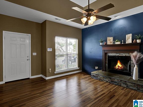 3rd image of 1223 Pebble Creek Cir