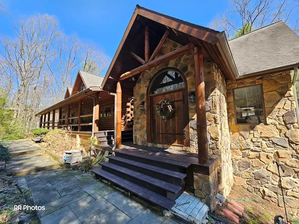 204 Jennifer Dr, Huntingdon, PA 16652