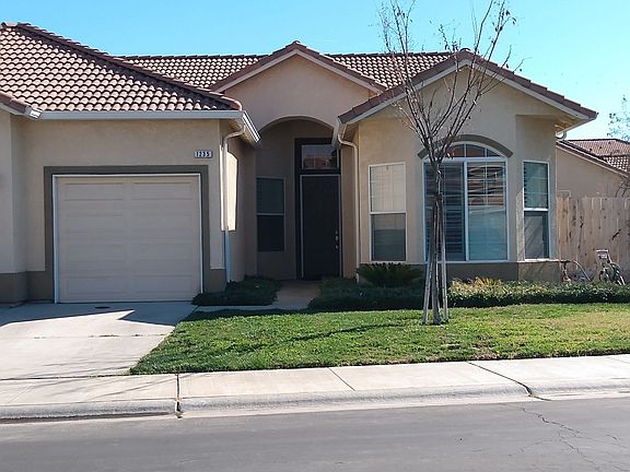 2nd image of 1235 Paradise Loop