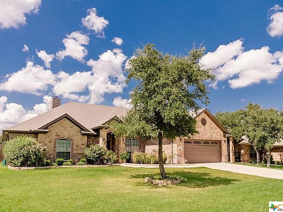 4th image of 3205 Wildcatter Dr