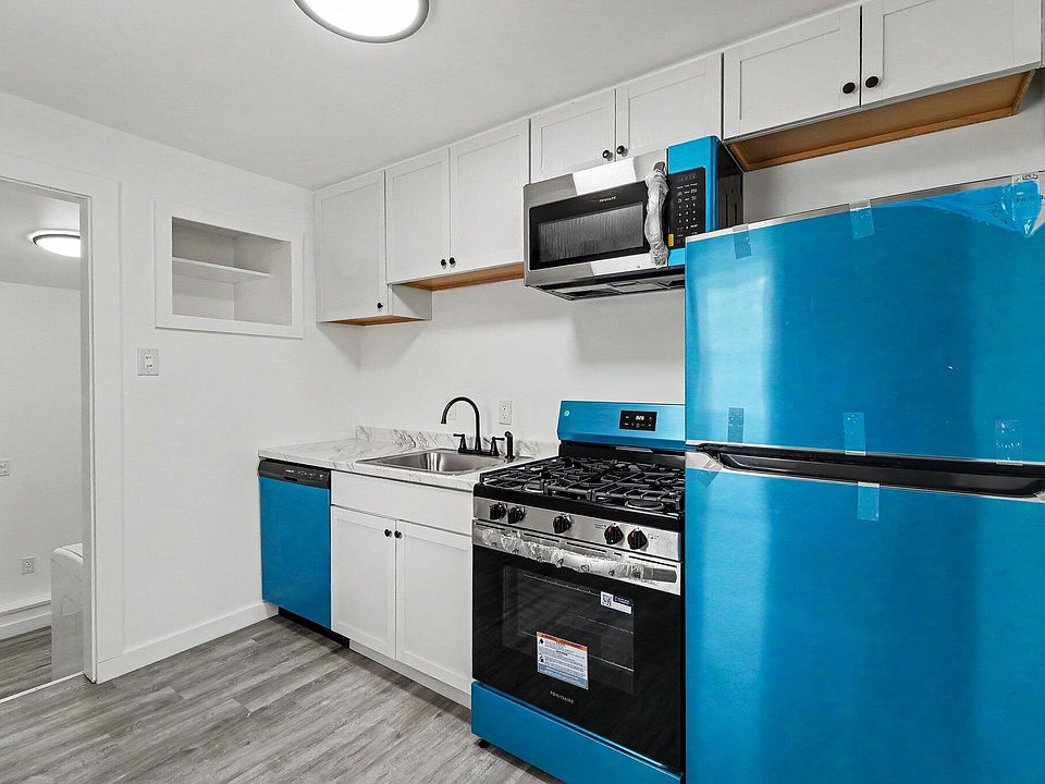 466 W Maxlow Ave, photo 9