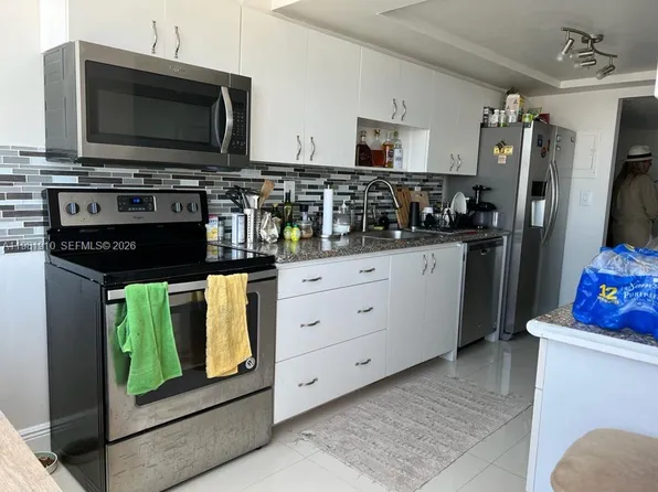 18061 Biscayne Blvd APT 1404, North Miami Beach, FL 33160