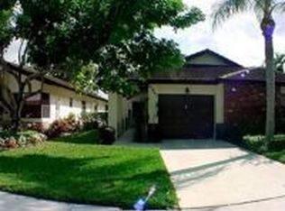4947 Boxwood Cir, Boynton Beach, FL 33436