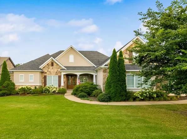 7514 S Shoreline Blvd, Benton, AR 72019