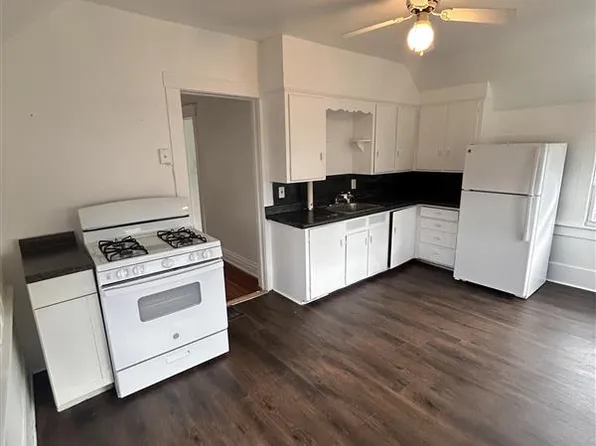 830 Clinton Ave #2, Kalamazoo, MI 49001