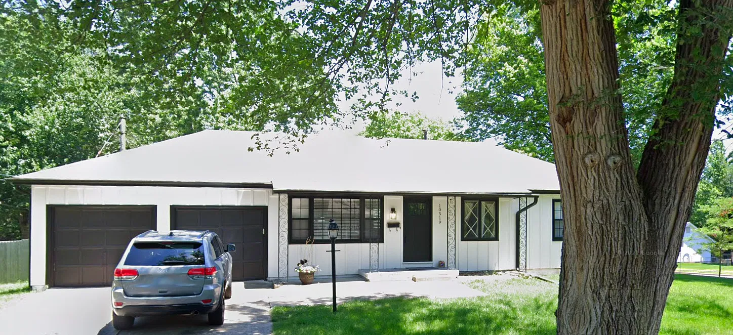 3 bed, 1092 sqft, $2,175 — Photo 1