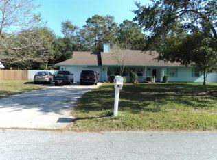 187 Mallard Pointe Dr, Woodbine, GA 31569