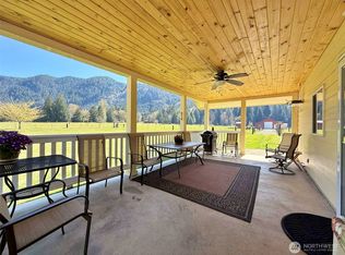 240 Dodge Rd, Morton, WA 98356
