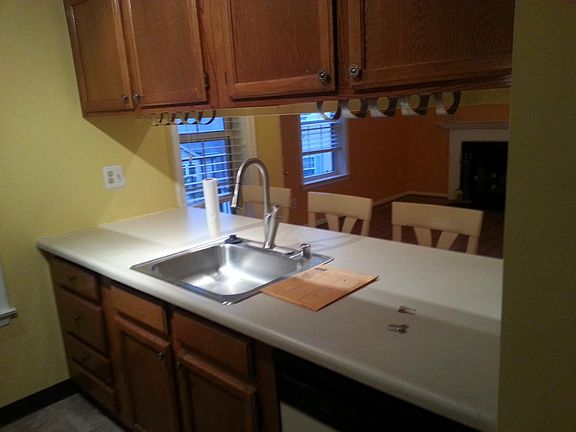 Kitchen, view into great room