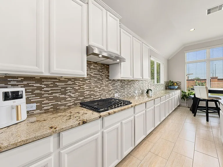 25819 Oakwood Knoll Dr — Photo 9