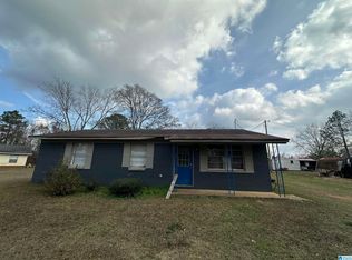 39 Edgeview Heights Rd, Greenville, AL 36037