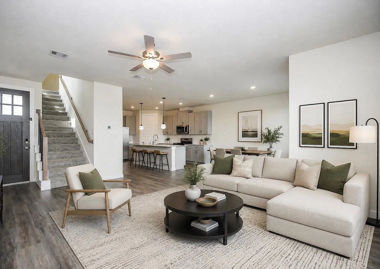 3 bed, 2.5 bath, 1923 sqft, $2,700 — Photo 4