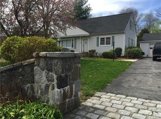 1 Knollwood Dr, Ossining, NY 10562