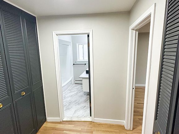 4th image of 406 Oakland Ave APT 7