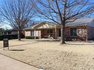 6902 Gary Ave, Lubbock, TX 79413
