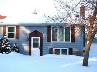 321 E Kalb Ave, Allouez, WI 54301