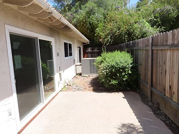 3rd image of 7309 Villa Del Sol Ln