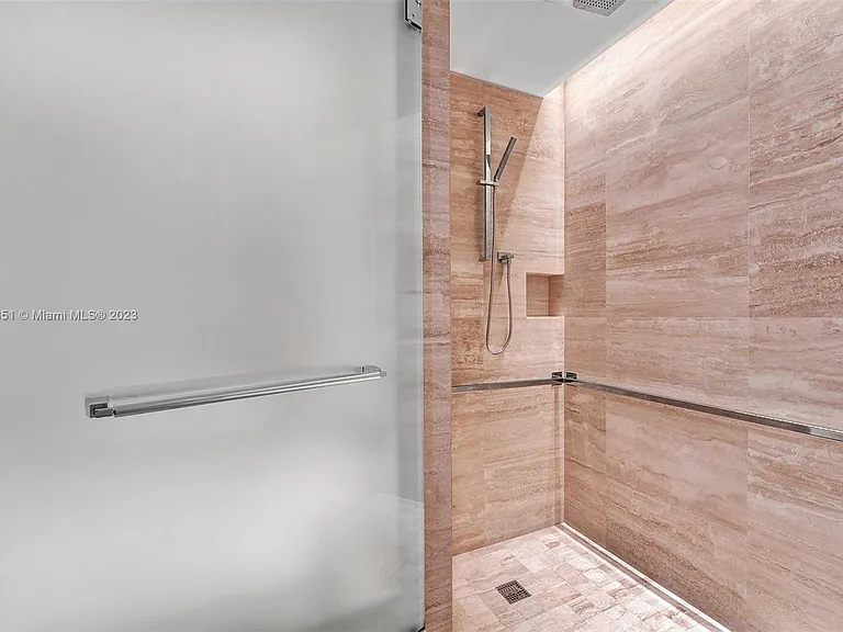 9703 Collins Ave #2501 — Photo 12
