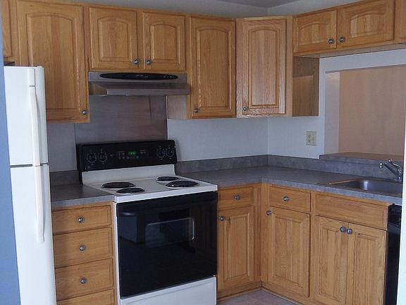 Kitchen - view 1
